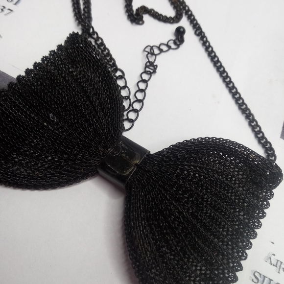 Jewelry - Picture 6 of 6